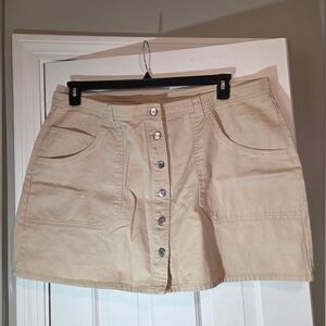 Women's Tan Button-Front Cargo Style Skirt Old Navy Size 20